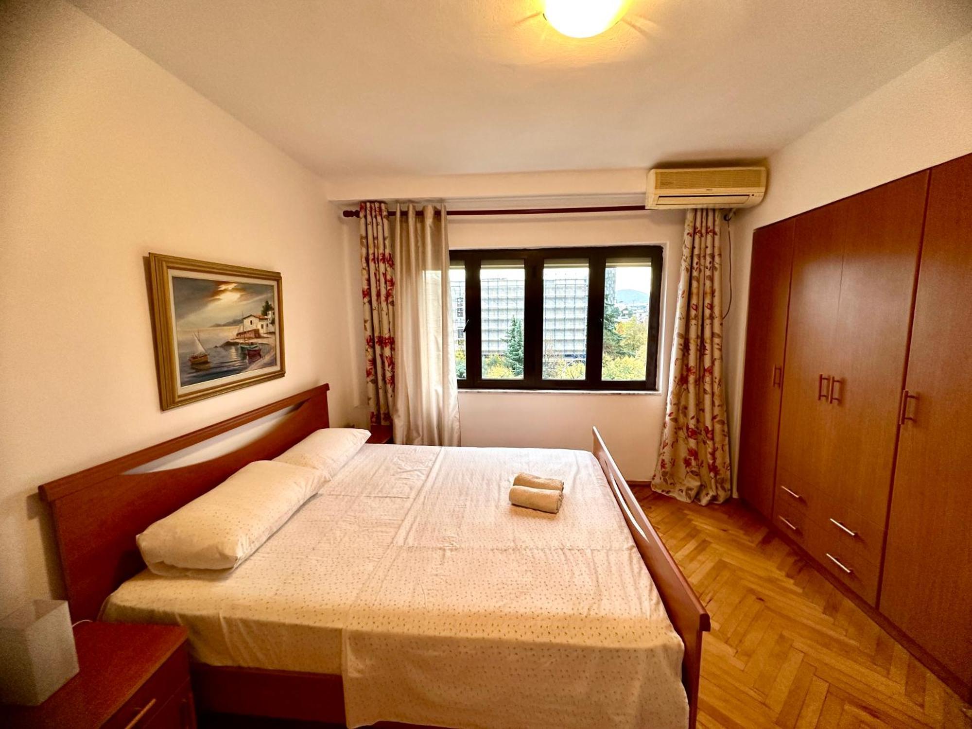 Apartment Skanderbeg Square Center Tirana